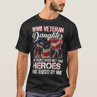 Die Veteranentochter des Zweiten Weltkriegs treffe T-Shirt
