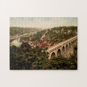 Die Viadukt Dinan Frankreich