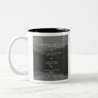 Die vier Abkommen Zweifarbige Tasse