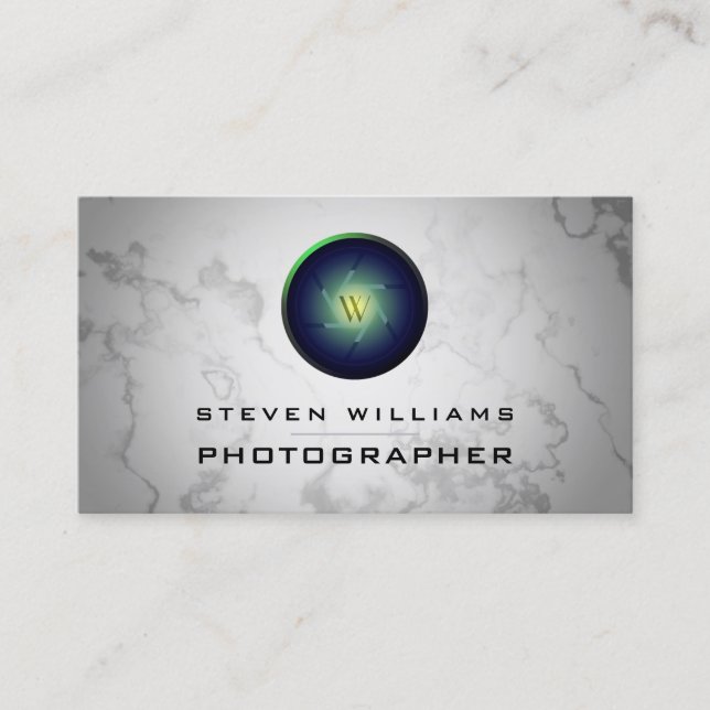 Die Visitenkarte der Marmorrückwand der Kamera (Vorderseite)