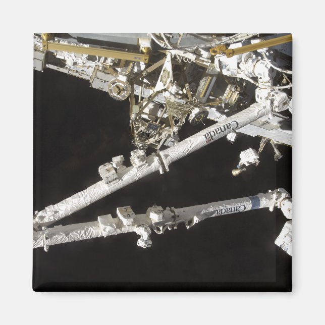 Die von Kanada gebaute Raumstation Magnet (Vorne)