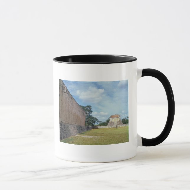 Die Wand des Ball-Gerichtes Tasse (Rechts)
