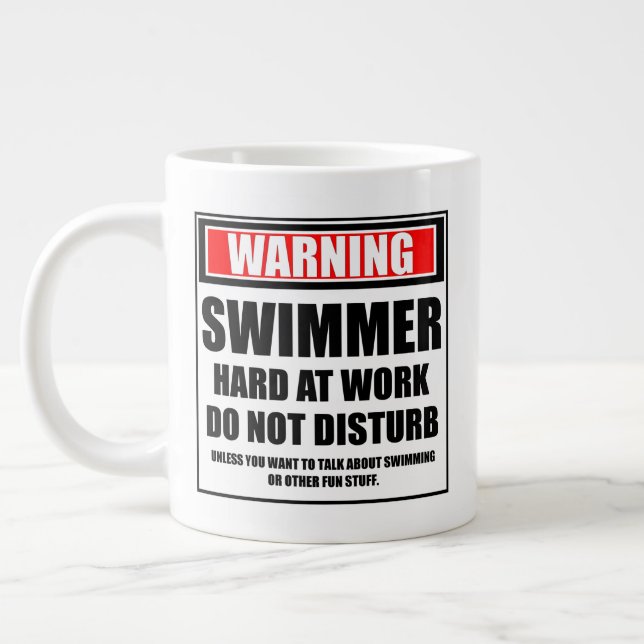 Die Warnung des Schwimmers bei der Arbeit stört ni Jumbo-Tasse (Links)