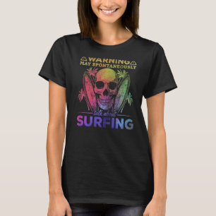 Die Warnung vor Wassersurfern kann spontan darüber T-Shirt