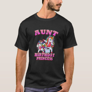 Die weibliche Tante der Geburtstagskünstlerin Dabb T-Shirt