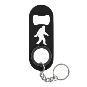 Die weiße Silhouette von Gone Squatchin Schlüsselanhängerflaschenöffner