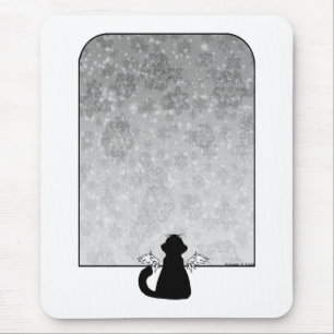 Die Welt aufpassend, gehen Sie durch mousepad