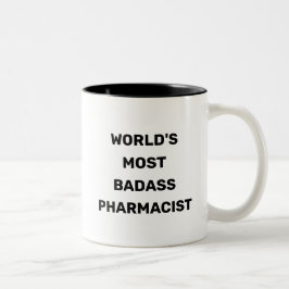 Die weltgrößte Badass-Apotheker-Tasse Zweifarbige Tasse
