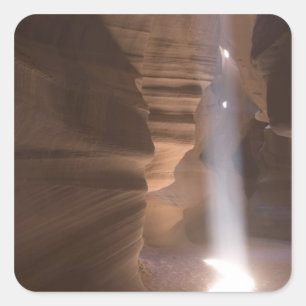Die Wendeltreppe im Upper Antelope Canyon, Navajo Quadratischer Aufkleber