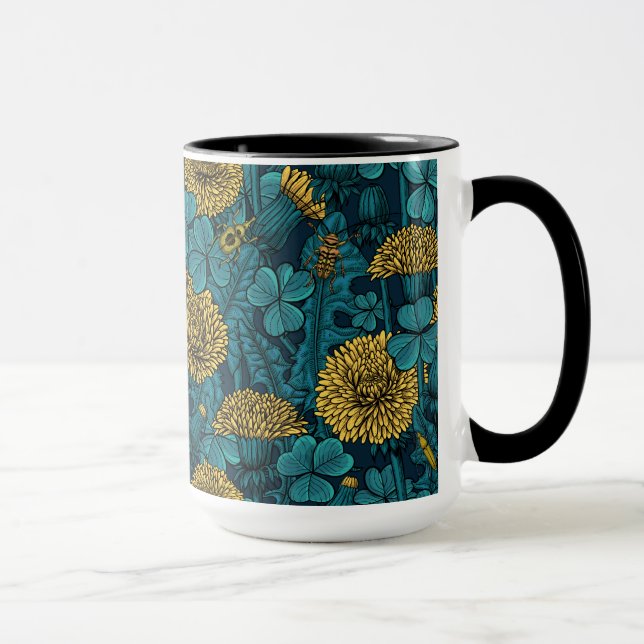 Die Wiese in Gelb und Blau Tasse (Rechts)