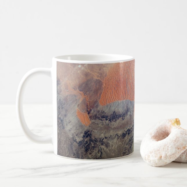 Die Wüste der Sahara in Algerien, Nordafrika. Kaffeetasse (Mit Donut)