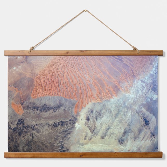 Die Wüste der Sahara in Algerien, Nordafrika. Wandteppich Mit Holzrahmen (Vorne)