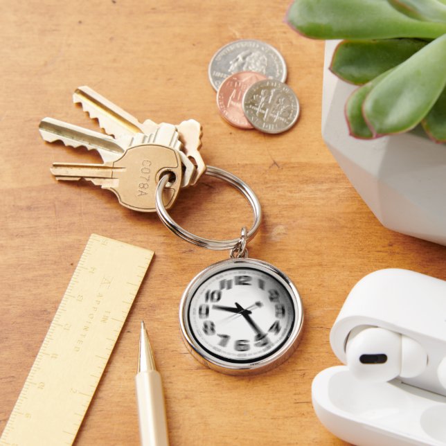 Die Zeit fliegt. Schlüsselanhänger (Schreibtisch)