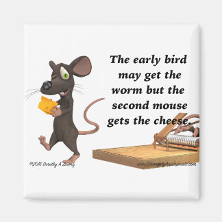 Die zweite Maus bekommt den Käse Magnet