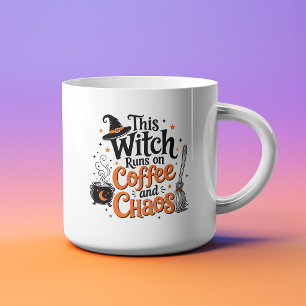Diese Hexe läuft mit Kaffee und lustigem Halloween Espressotasse