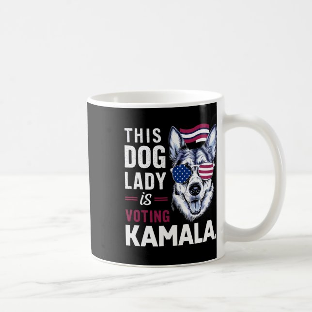 Diese Hundedame wählt Kamala Kaffeetasse (Rechts)
