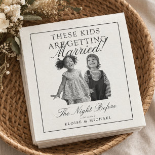 Diese Kinder heiraten Schwarz-Weiß-Foto Serviette