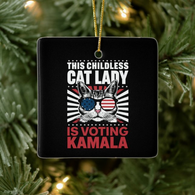 Diese kinderlose Katze-Lady wählt Kamala 2024 Keramikornament (Baum)