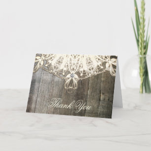 Diese Land-Hochzeitskarte mit Spitze und Holz im r Dankeskarte