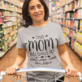 Diese Mama gehört zu benutzerdefinierten Kindernam T-Shirt
