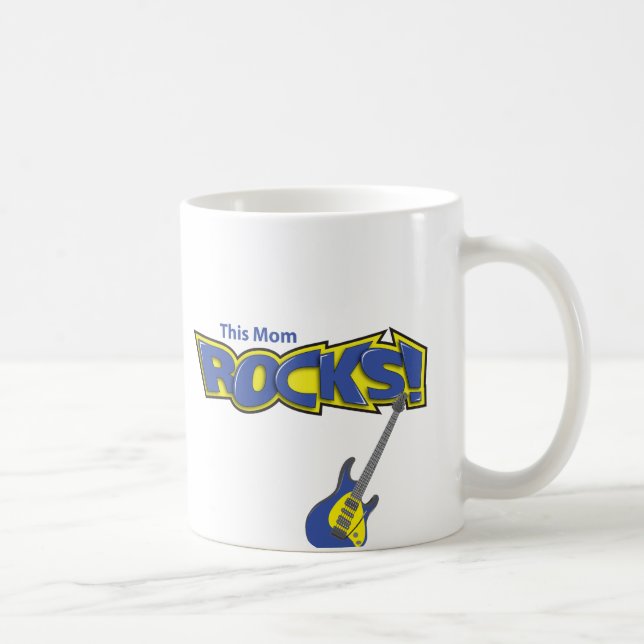 Diese Mama schaukelt Kaffeetasse (Rechts)