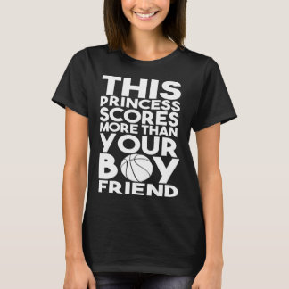 Diese Prinzessin punktet mehr als dein Freund Bas T-Shirt
