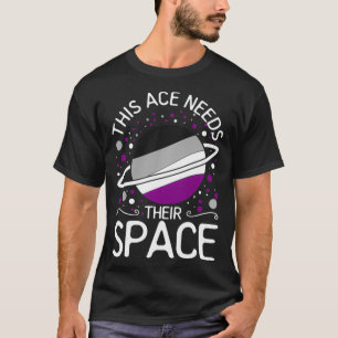 Dieser Ass braucht seinen Platz Asexualität Saturn T-Shirt
