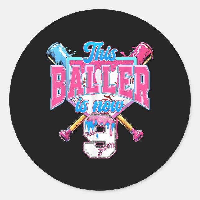 Dieser Baller ist jetzt 9 Eiscreme Tropfen Basebal Runder Aufkleber (Vorderseite)