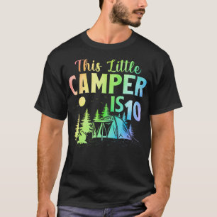 Dieser kleine Camper ist 10 Jahre alt Camping 10.  T-Shirt