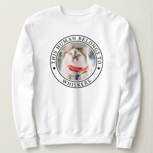 Dieser Mensch gehört zum Namen der Hunde - Benutze Sweatshirt (Design vorne)