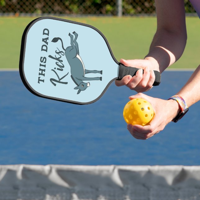 Dieser Vater kickt Donkey Funny Vathday Pickleball Schläger (InSitu)