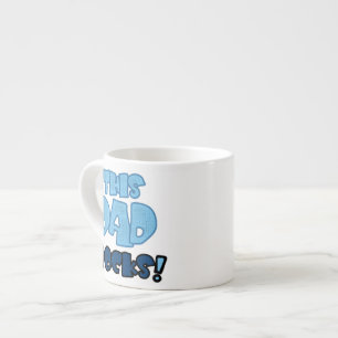 Dieser Vater schaukelt Geschenke Espressotasse