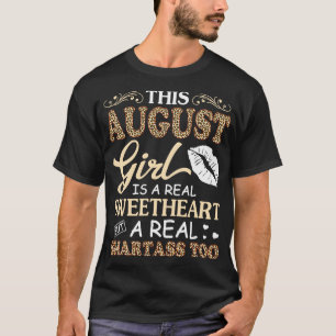 Dieses August Girl ist ein echter Sweetheart und e T-Shirt