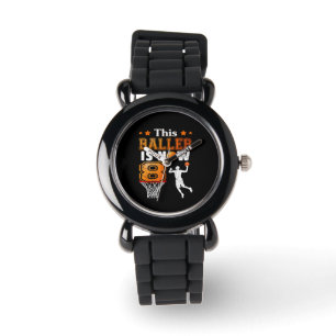 Dieses Baller ist jetzt 8 Jahre alt Armbanduhr
