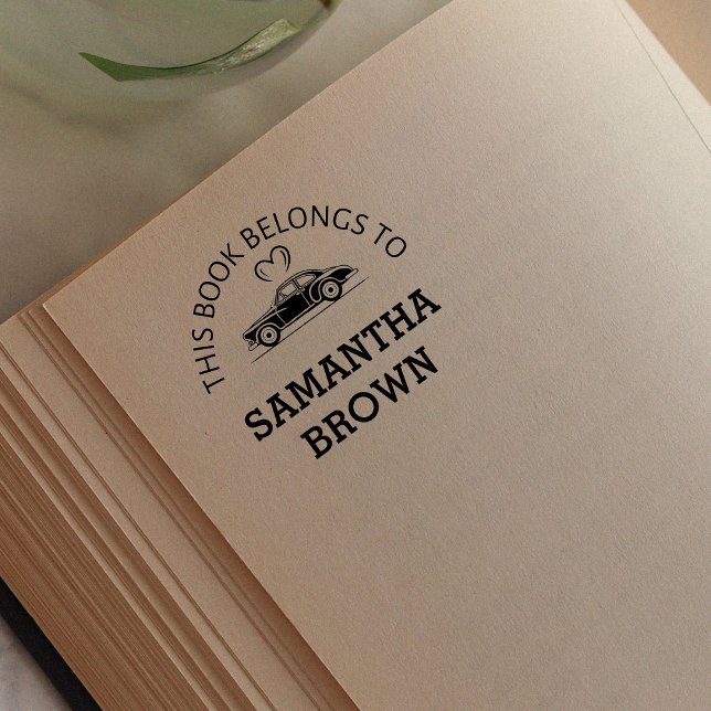 Dieses Buch gehört zum Namen des Autos. Gummistempel (Von Creator hochgeladen)