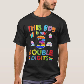 Dieses Mädchen ist jetzt 3 zweistellige Pop es 3.  T-Shirt