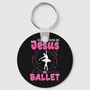 Dieses Mädchen läuft auf Jesus und Ballett tanzen Schlüsselanhänger