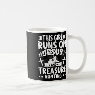 Dieses Mädchen läuft auf Jesus und Schatzsuche Kaffeetasse