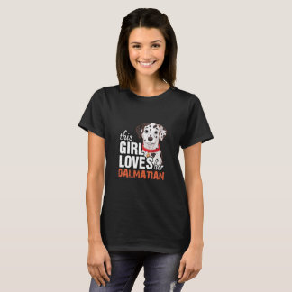 Dieses Mädchen Liebe ihren Dalmatiner T-Shirt