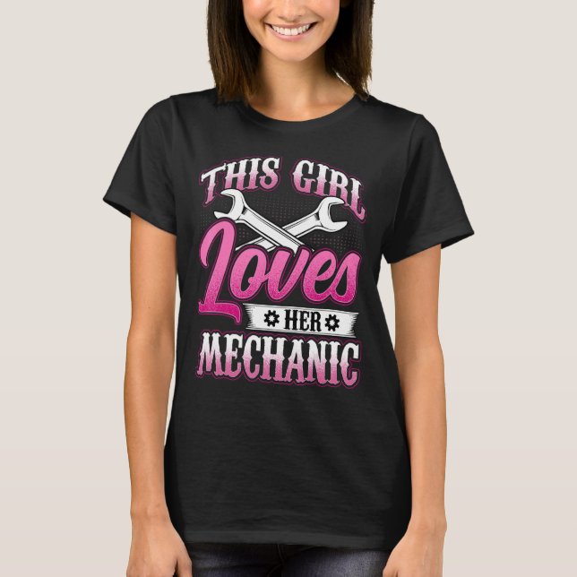 Dieses Mädchen Liebe ihren Mechaniker G T-Shirt (Vorderseite)
