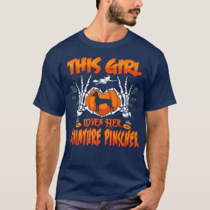 Dieses Mädchen Liebe ihren Miniaturpinscher Hallow T-Shirt