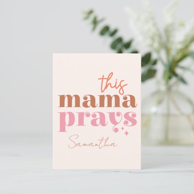 Dieses Mama Prays - rustikales Boho Design Postkarte (Stehend Vorderseite)