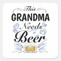 Dieses Oma braucht ein Bier