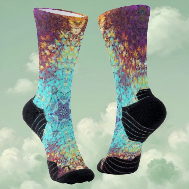 Digital Mandala Blue Yellow und Lila Socken (Blue Yellow and Purple Digital Paint Mandala Socks By Wormhole Orbital)