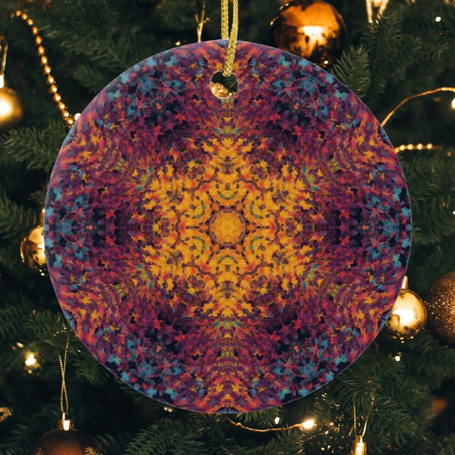 Digital Mandala Yellow Blue und Lila Keramik Ornament (Von Creator hochgeladen)