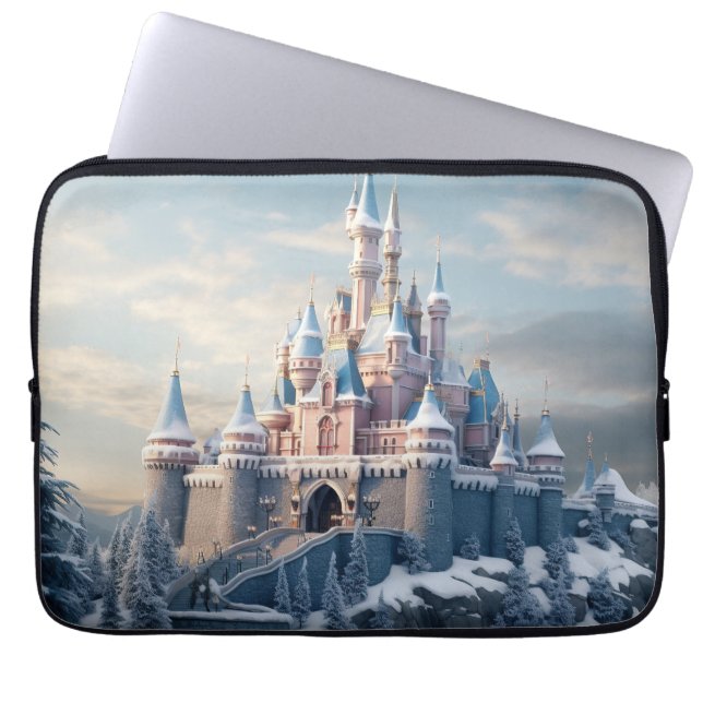 Digitale Fantasy-Burg in den Bergen Laptopschutzhülle (Vorderseite)