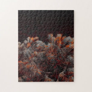 Digitale Kunst des Kiefernbaums mit orangefarbenen