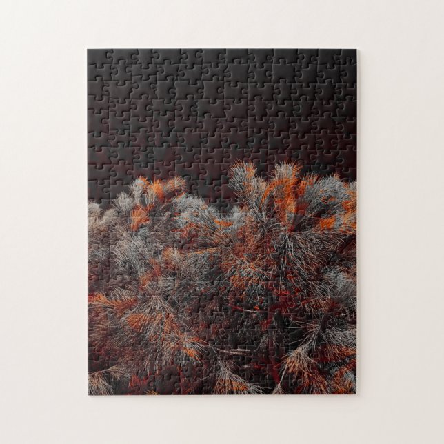 Digitale Kunst des Kiefernbaums mit orangefarbenen (Vertikal)