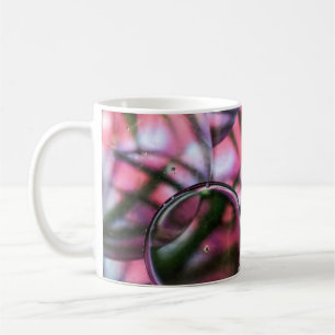 Digitales Hintergrundbild mit klarem Wasser Kaffeetasse