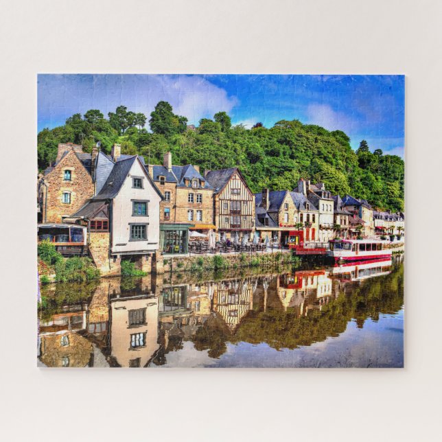 Dinan, Cotes-d'Armor, Bretagne. Frankreich. (Horizontal)